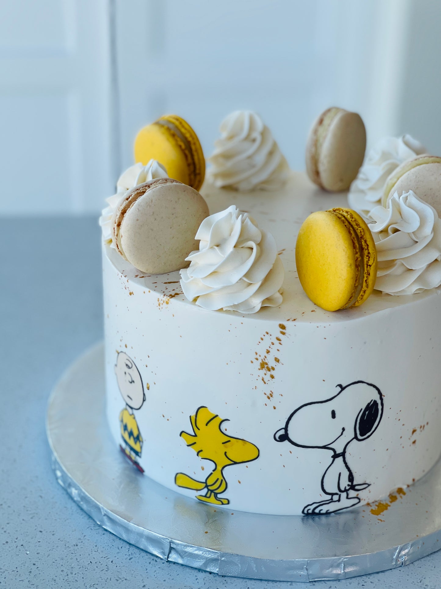 Snoopy cake