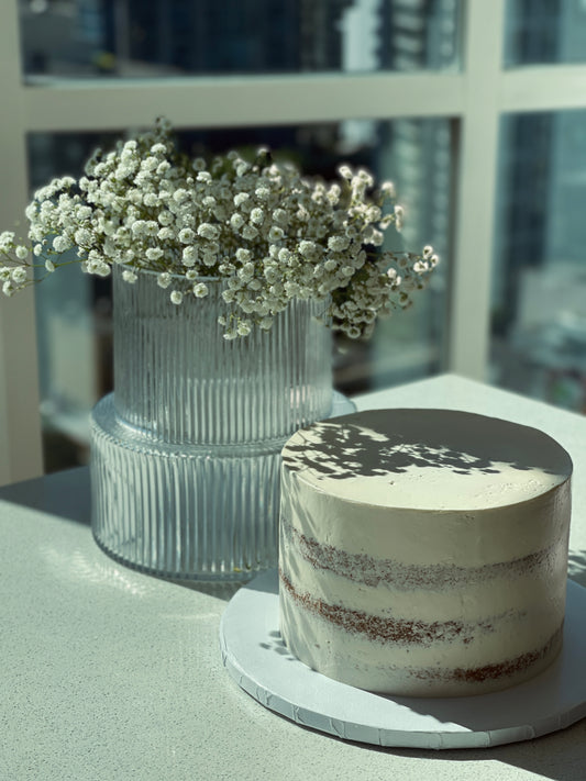 Naked Cake + Pick your own flowers